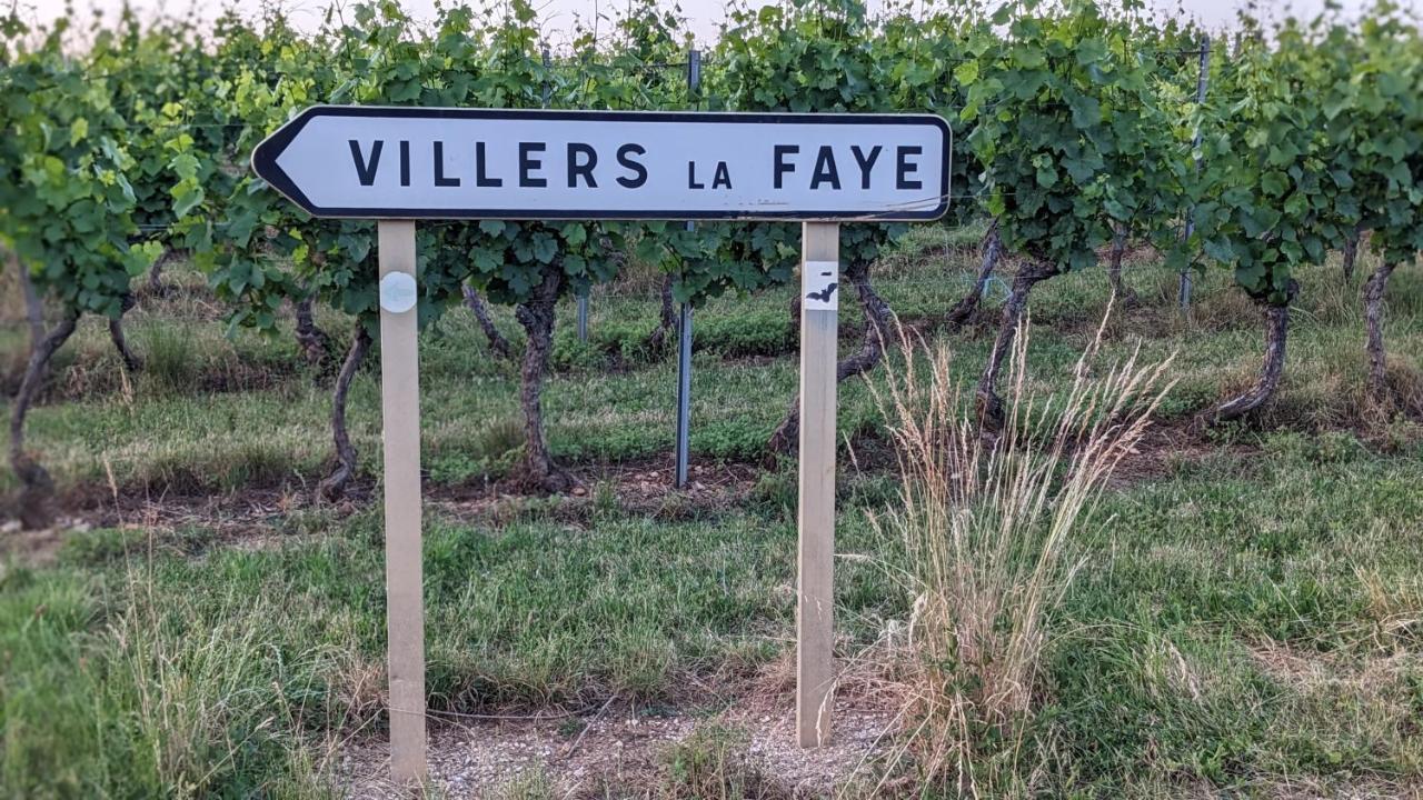 Les Gites De Cour Remond Villers-la-Faye Eksteriør bilde